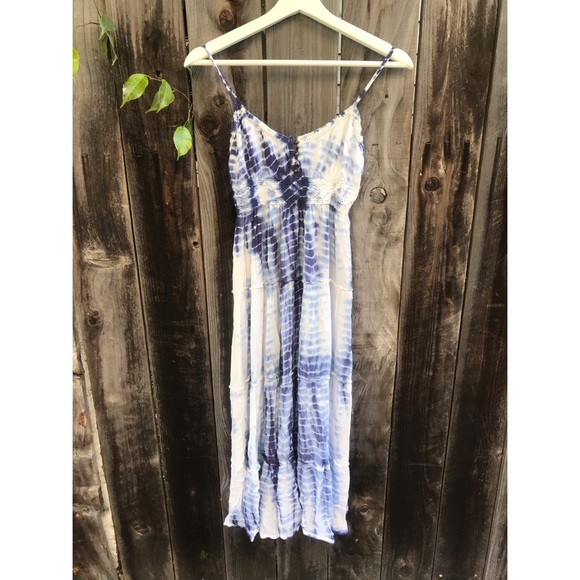 Forever 21 Dresses & Skirts - Forever 21 Blue & White Tie Dye Midi Dress, Size Small